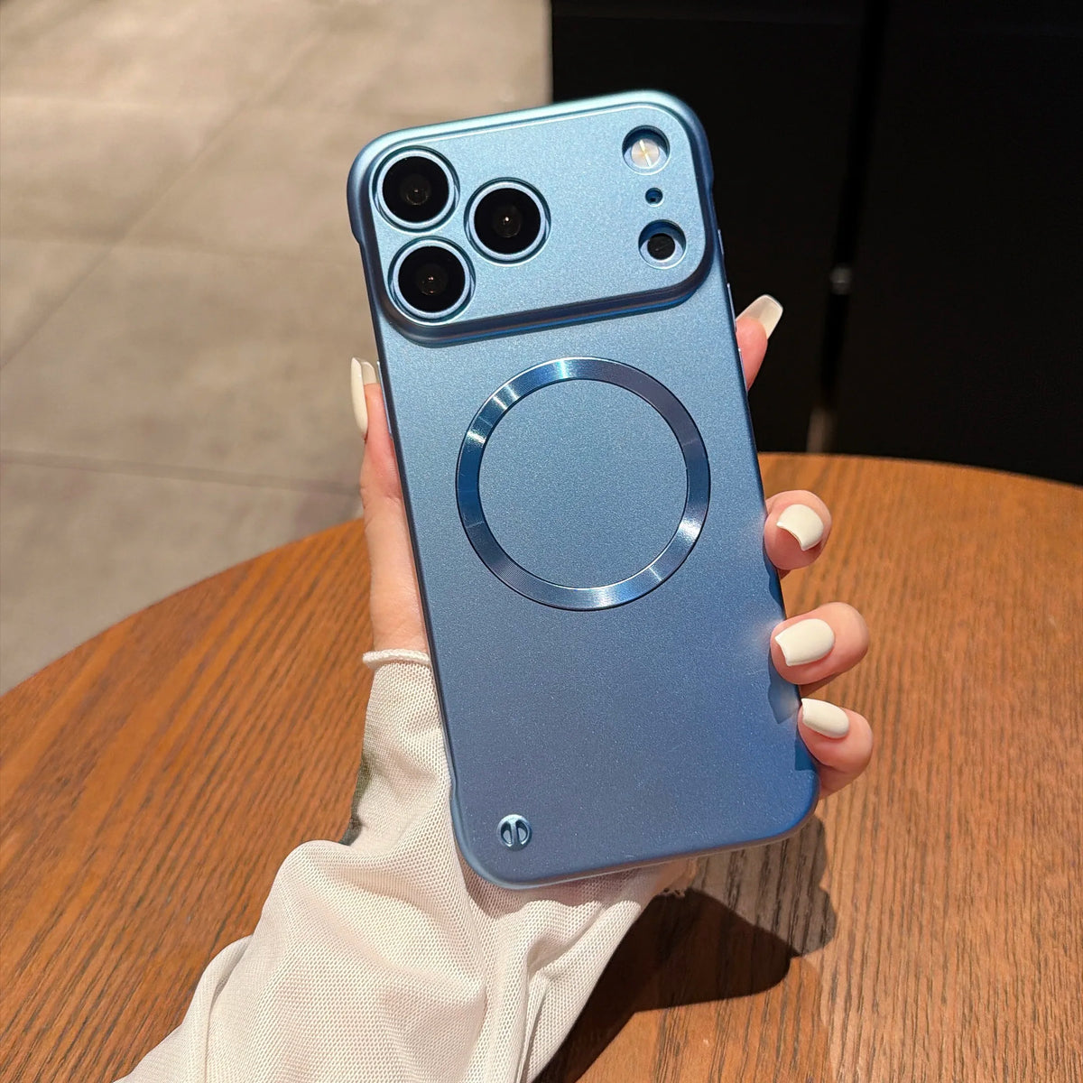 Funda iPhone 18 Pro / Pro Max | Magnética, Ultraligera, Mate | Sin Marco, Antichoques